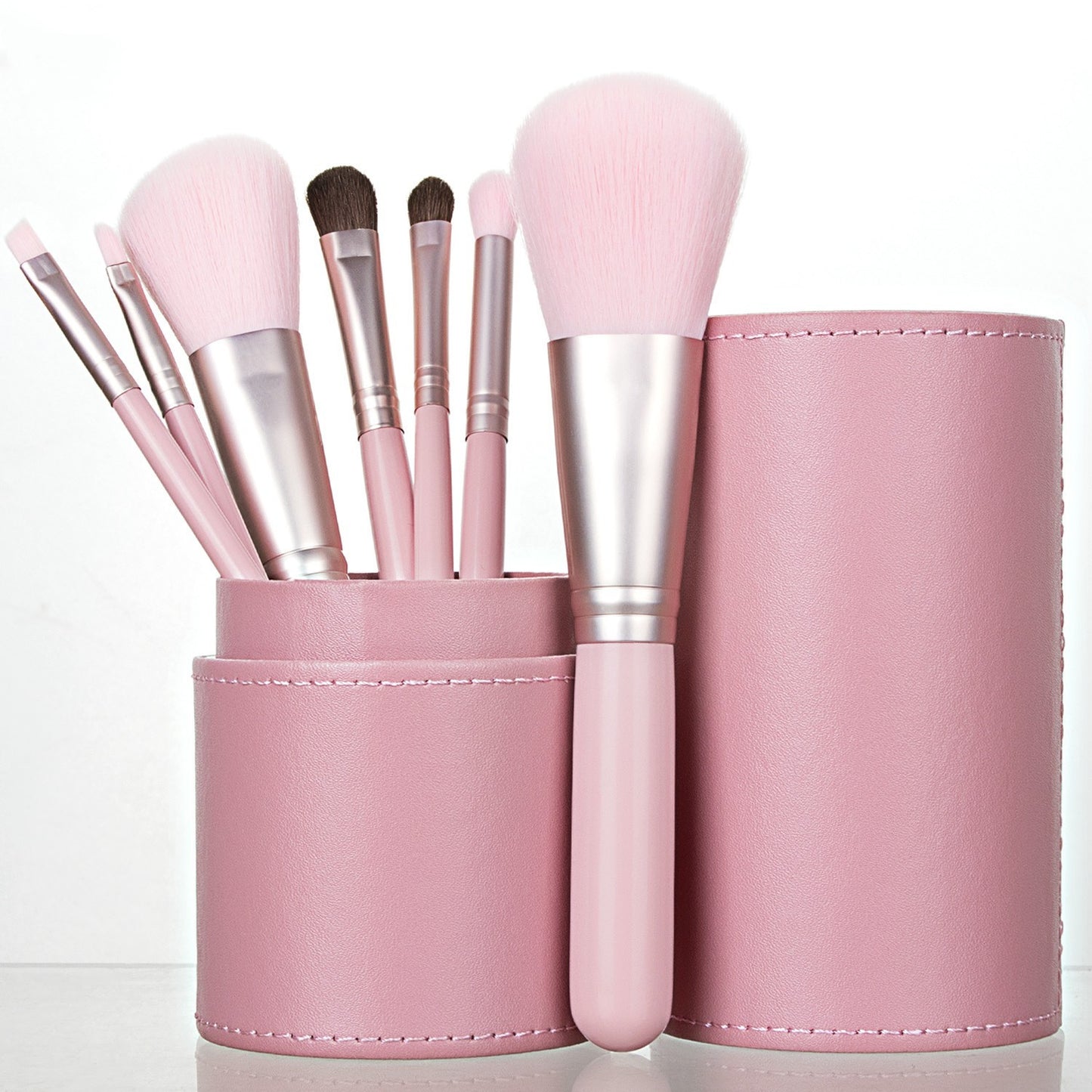 7-Piece Mini Makeup Brush Set – Portable Travel Beauty Kit